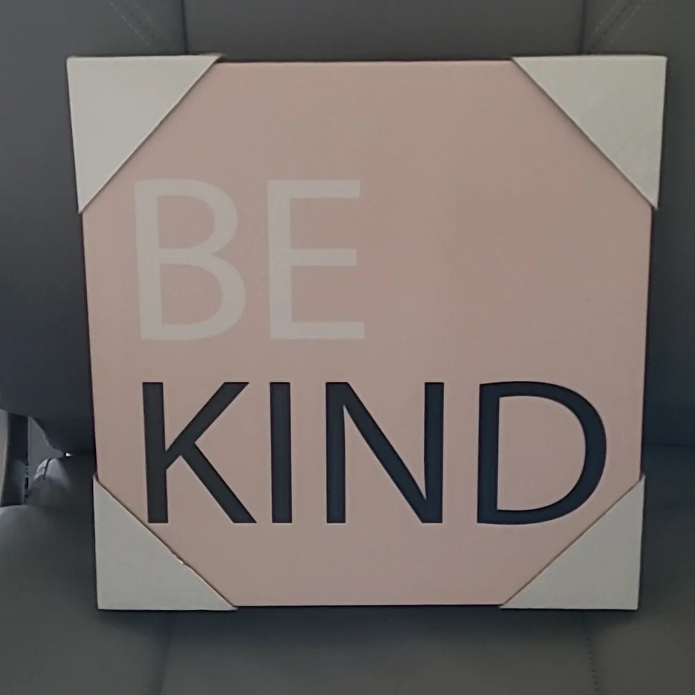 💕NWT BE KIND Wall Art💕12x12